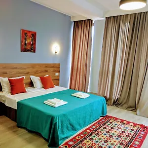 Hotel 5 Rooms Отель